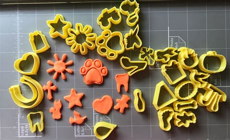 Miniature Cookiefondant Cutters Set Of 25 Arbi Design Cookiecutz