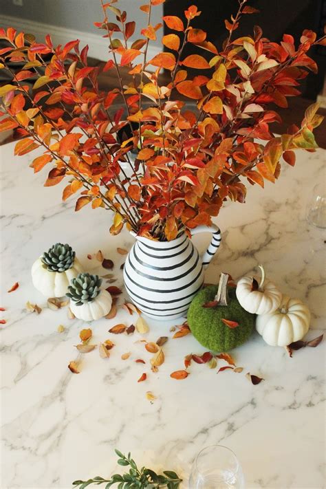 Affix labels to the leaves. 12 Modern Thanksgiving Table Setting Ideas