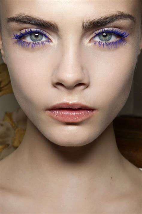 A Foolproof Guide To Wearing Colored Mascara According To Your Eye