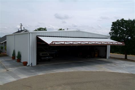 R And M Steel Metal Building Features