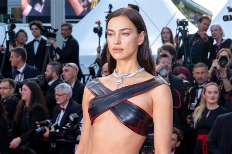 Irina Shayk Net Worth 2023 What Is The Model Worth