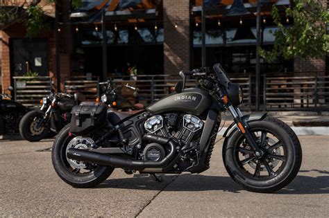 Indian Scout Bobber Vs Triumph Bonneville Bobber Which Bike Is The Most Badass
