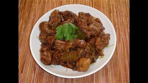 Add the vinegar, soy sauce, brown sugar, pepper and bay leaves to the pan. PINOY RECIPE - CHICKEN ADOBO RECIPE [STEW CHICKEN WITH SOY ...