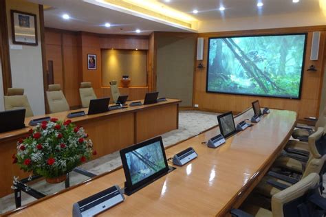 Meeting Room Digital Screens Large Scale Flat Panel Displays For
