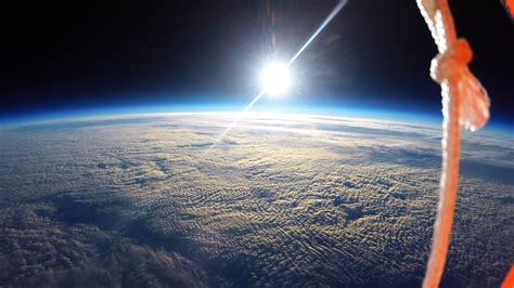 Students Film Breathtaking Curvature Of Earth Using High Altitude