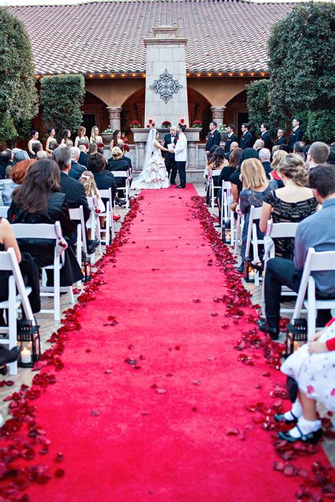 Maybe you would like to learn more about one of these? Red carpet with red roses on each side of the wedding ...