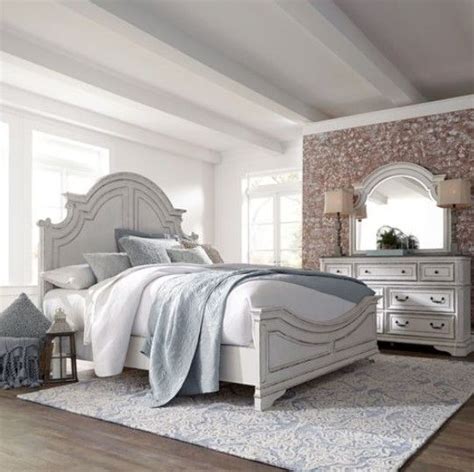 Liberty Magnolia Manor 3 Piece Antique White King Bedroom Set Bens