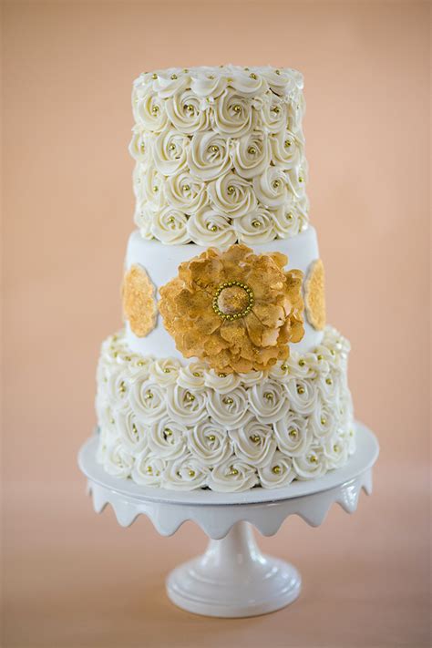 Pics Of The Week Ivory And Gold Rosette Cake