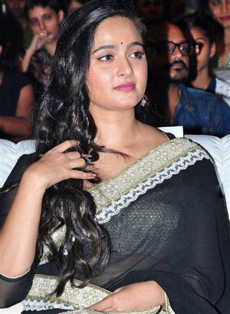 Anushka Shetty Saree 10 Times Baahubali Actress Anushka Shetty Proved