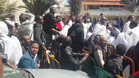 Ethiopians In Jerusalem Protested Against Tplf Representative Youtube