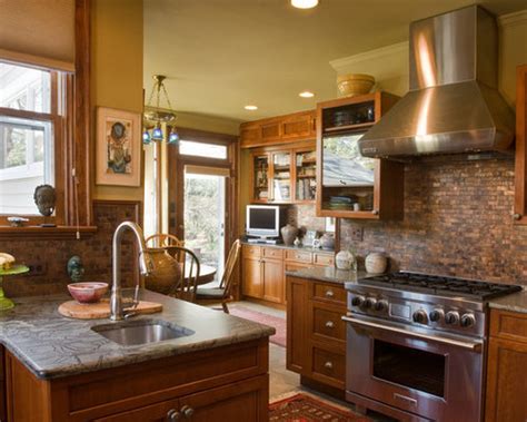 You can install a plain or a hammered copper backsplash yourself, cover the whole kitchen space or just create this backsplash behind the cooker and cover all the rest with some different tiles. Best Copper Tile Backsplash Design Ideas & Remodel ...