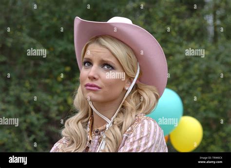 Jessica Simpson Blonde Ambition 2007 Hi Res Stock Photography And