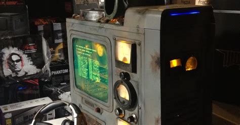 A Well Executed Fallout Themed Pc Quakecon 2013 Pinterest Fallout