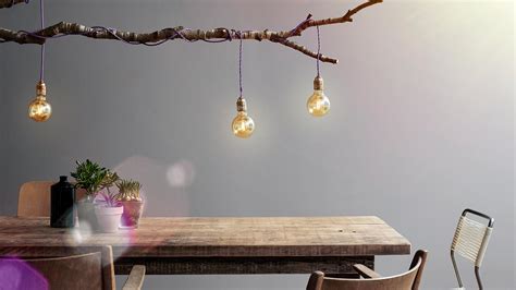 Deckenlampe selbst bauen home decor in 2019 lampen. Deckenlampe Holz Selber Bauen - Deckenlampe selber bauen - DIY-Deckenlampe aus Europalette - Der ...
