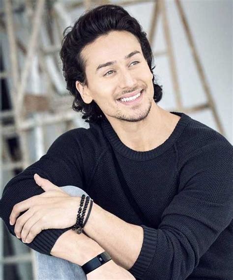 Details More Than 121 Baaghi 2 Movie Hairstyle Super Hot Tnbvietnam