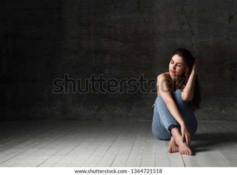 Sexy Sensual Beautiful Woman Posing Naked Stock Photo Shutterstock