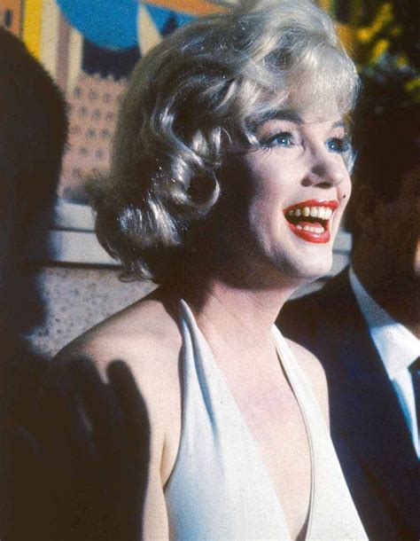 Marilyn Monroe At A Press Conference For Let S Make Love Marilyn