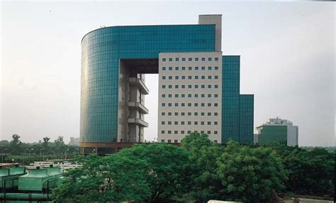 14 Most Amazing Office Buildings In India 4th Is Really Cool Reckon