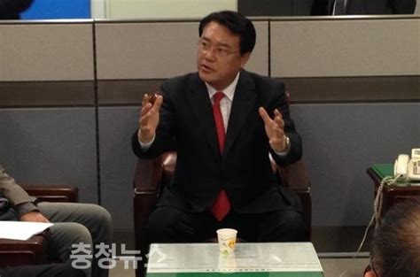 이게 다 이니때문 (진성호의 융단폭격) 고성국tv 4월 16일 화요일 생방송 이언주 의원, 백승재, 고성국. 정진석 의원, 공주 국도39호선 확포장사업 '첫 단추' - 충청뉴스