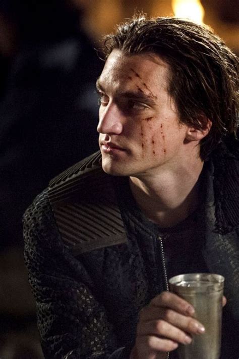If murphy dies i'm gonna be done with this show. Icon John Murphy in 2020 | The 100 show, Murphy the 100 ...