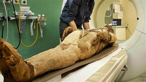 Ct Scan Reveals Faces Of Ancient Egyptian Mummies Bbc News