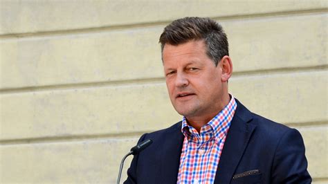 KLAGENFURT: Ex-Bürgermeister Scheider spaltet sich von FPÖ ...