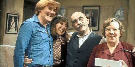 Till Death Us Do Part Actor Tony Booth Dies Aged 85 British Comedy Guide