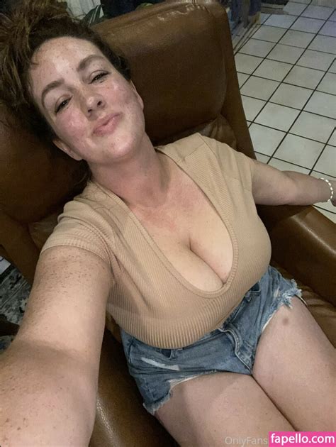 Dairy Queen Lee Anne Da Ryqueen Nude Leaked Onlyfans Photo