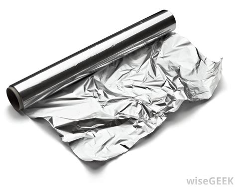 Second of all, why can't you just use some plastic wrap? 6 Alternative Uses For Aluminum Foil - Houz Buzz