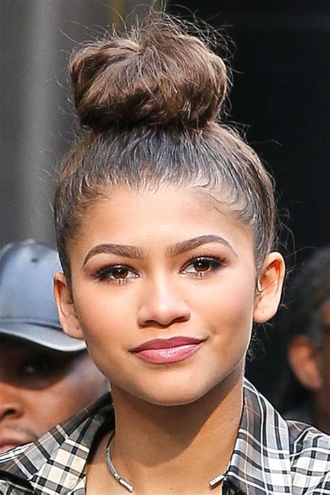 The most popular hairstyles and trendy haircut styles of the year 2018. Zendaya Hair | Steal Her Style