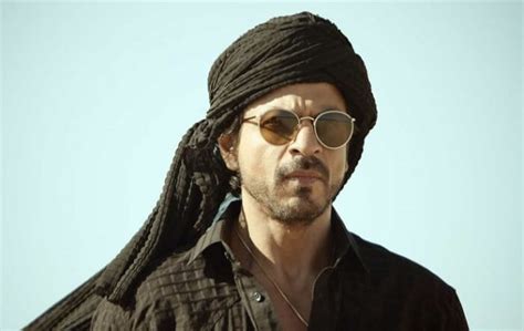 Shah Rukh Khan Finally Starts Shooting For His Next Film “pathan” Friday Rumors