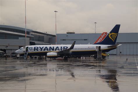 Ryanair Ei Ekw Liverpool John Lennon Airport Ryan Tranmer Flickr