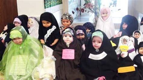 تصاویر جشن حجاب عروسک‌ها