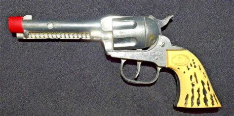 Vintage Daisy Cap Gun Six Shooter Pistol Usa Toy Revolver Cowboy