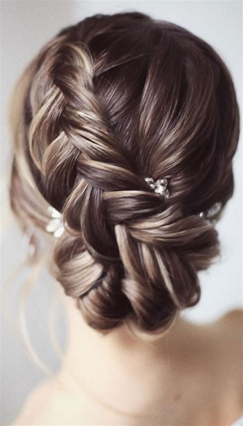 Top More Than 83 French Plait Wedding Hairstyles Super Hot Ineteachers