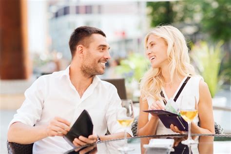 Check spelling or type a new query. Who pays the bill? Should the man pay the bill?