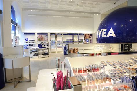 Beauty, cosmetic & personal care in hamburg, germany. NIVEA Haus Berlin | The "NIVEA Houses" will be offering a ...