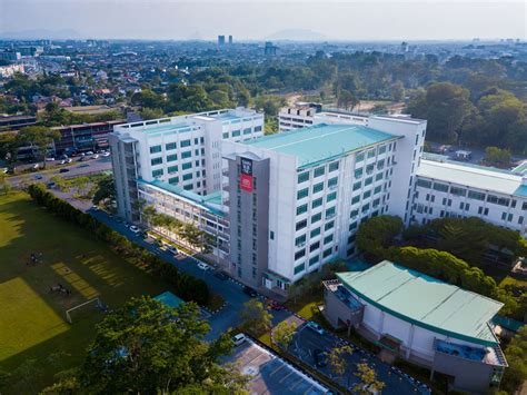 There is a large number of universities in malaysia, some are set up domestically by the malaysian government or private organisations, and. Explore Australian education opportunity at Swinburne Open ...