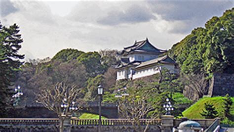 Mit tokio, der hauptstadt japans mit seinen rund 9 millionen einwohnern, verbinden die meisten. Reiseführer Tokyo - Kaiserpalast