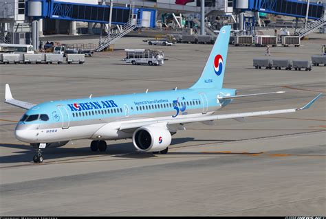 Airbus A220 300 Korean Air Aviation Photo 5544479