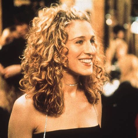 15 Of Carrie Bradshaws Most Iconic Looks