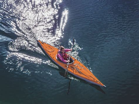 Lightweight Kayaks For Women How To Choose A Womens Kayak