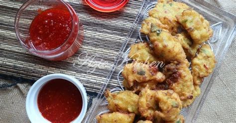 For crispy cucur udang (cucur udang rangup/garing) : Resepi Cucur Udang Sheila Rusly - Ke Joglo