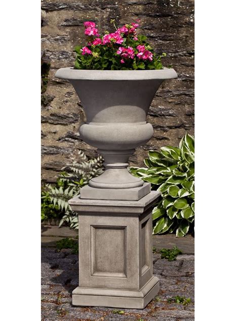 Planters And Pedestals