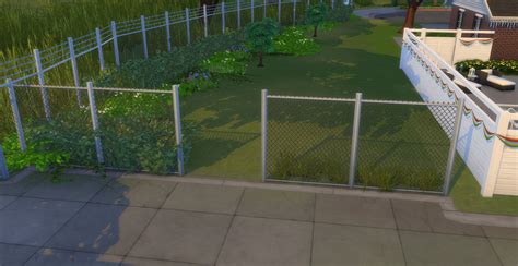 Looking For Chain Link Fence Seen In Del Sol Valley Pic Included