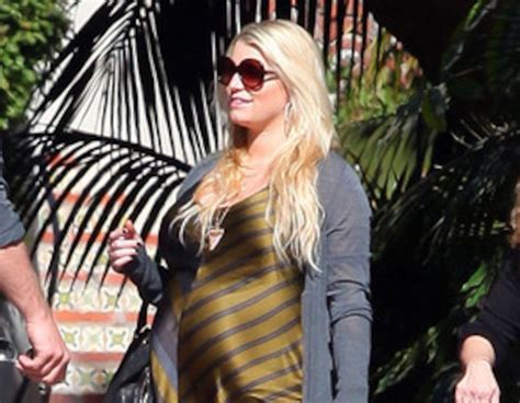 Photo 185266 From Jessica Simpsons Pregnant Fashion E News