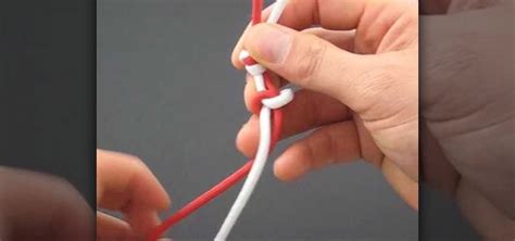 You can make stunning wall hangings, pretty bracelets, and find other knot crafts here. How to Make a Chinese paracord snake knot « Survival Training