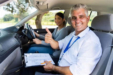 How To Choose A Driving Instructor Lhive