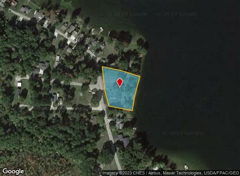 561 Clifford Lake Dr Stanton Mi 48888 Property Record Loopnet