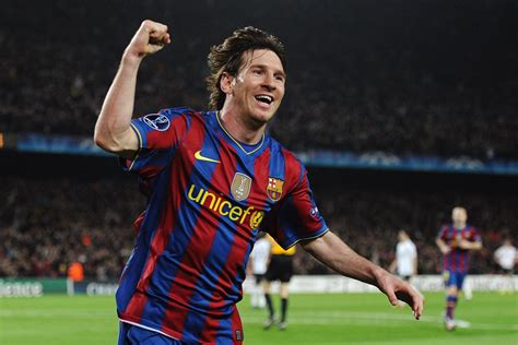 Superstar Lionel Messi Hands Fc Barcelona A Transfer Request